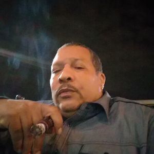 Meet your Posher, Frank